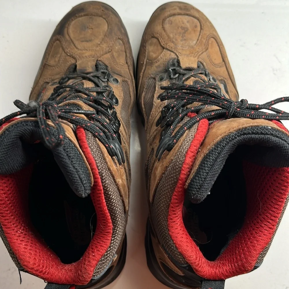 Red Wing 6674 Truhiker Hiking Boots WaterProof ‎ Aluminum Toe Men Size 9.5 D